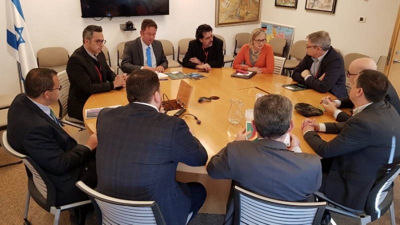 Segurança alimentar e fornecimento de água são temas de projetos que o grupo conheceu no país